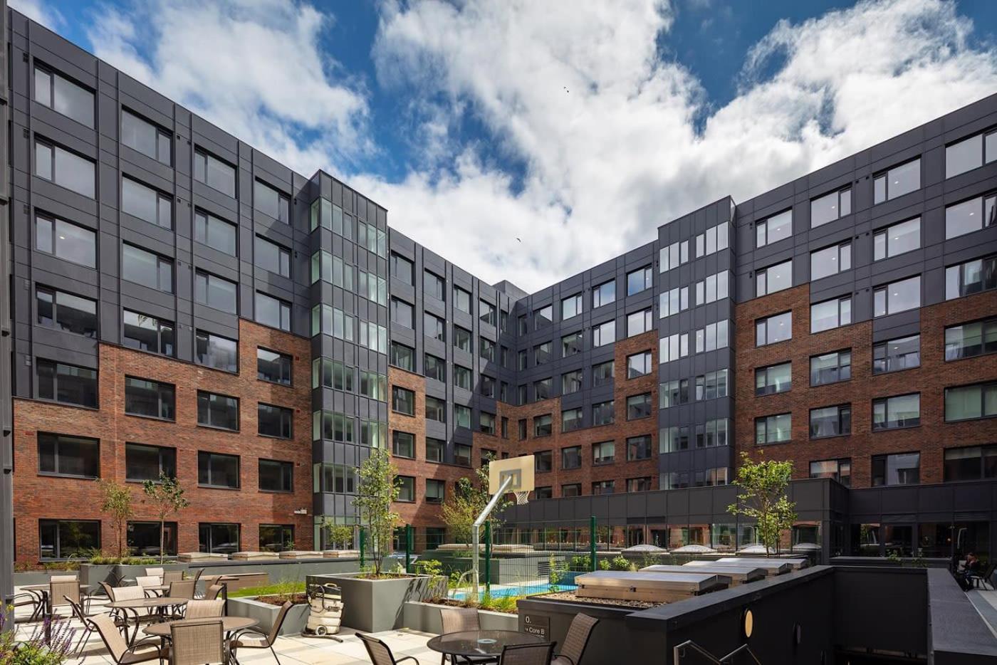 Canvas Point Campus Dublin Docklands Ngoại thất bức ảnh